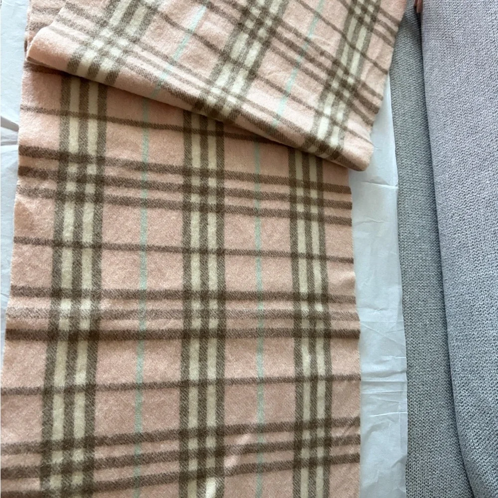 Burberry rare nova check scarf - Picture 3 of 3
